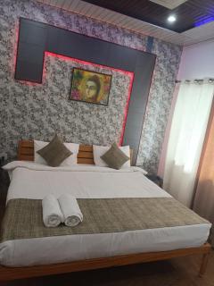 Kedar Kantha Resort - 4