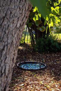 Coastal Retreat: Beach, BBQ, Family - 5