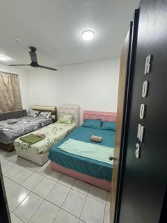 Dyani Homestay - 5