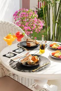 Ria Uluwatu, Tropical Chic Hotel - 6