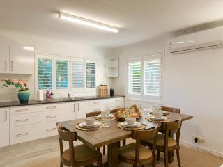 Japanese Zen Retreat with Tatami, Projector - Free Parking - 7