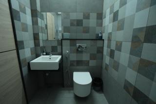 The Vybe Inn - Chennai Trade Centre - 8