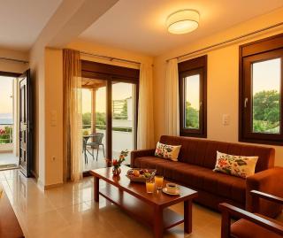 Seaside Getaway - Aelia Villa's Dreamy Paradise - 6