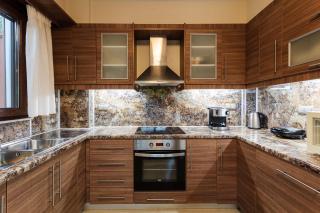 Seaside Getaway - Aelia Villa's Dreamy Paradise - 2
