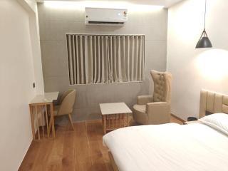 Hotel Krishiv- Sanand - 0