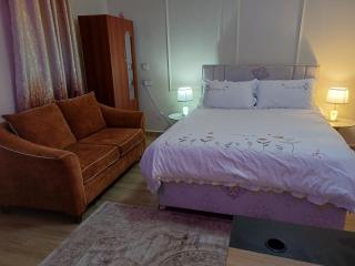 Central Kisasi Studio Apartment - 4