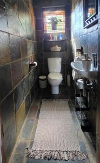 Avenue Blue Guesthouse - 4