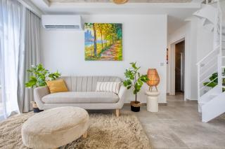 Swieqi Sky Duplex Terrace Suite - 9