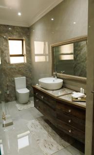 Jul Rick House Guesthouse - 4