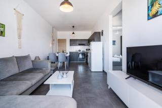 Solana 2-Bedroom Apartment - 7