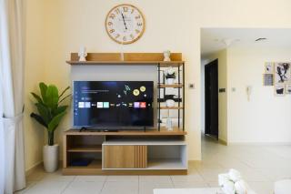 Bright 2BR Haven -Mangrove Breeze Retreat - 8