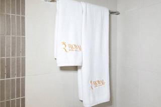 Bright 2BR Haven -Mangrove Breeze Retreat - 4