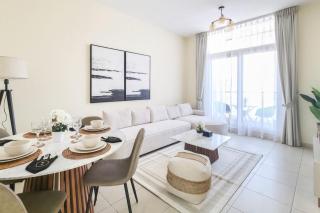 Bright 2BR Haven -Mangrove Breeze Retreat - Abu Dhabi - 8
