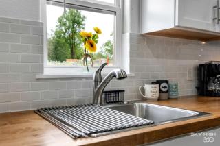 Stylish Tiny Home with Open Concept near Downtown Decatur and Bentonville, Arkansas - 1