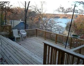 Peaceful Lakeside Cabin with Private Dock near Bentonville & Fayetteville, Arkansas - 7