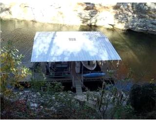 Peaceful Lakeside Cabin with Private Dock near Bentonville & Fayetteville, Arkansas - 4
