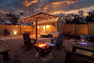 Luxury Couples Cabin in Wimberley TX with Private Sauna and Hot Cold Plunge - 4