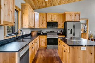 Tranquil Riverside Cabin with Expansive Trails near Elkins, Arkansas - 1