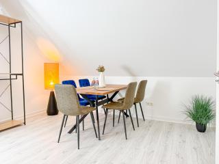 ImmoStay - I# Apartments mit Garten & Privatparkplatz, Home Office & WiFi - 2