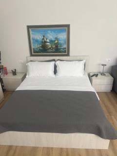 Cozy Renovated Studio - 10 min to City Center - 8