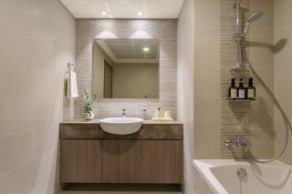 Serene 2BR Retreat on Saadiyat Island Near Louvre By ĀYA Boutique - 6
