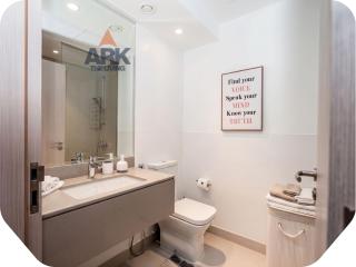 Studio Apartment with Canal View ARK LIVING - 4