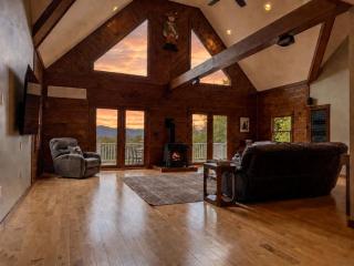 Cozy Cabin with Movie Theater & Hot Tub Escape in Lovell, Maine - 4