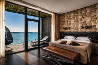 M1 Club Hotel - 8