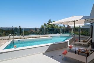 House of Hermes with Heated Pool and Sea View - 7