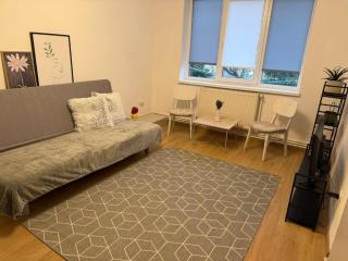 Cozy Central Apartament II - 2