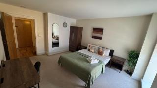 One Bed Serviced Apartment near South Bank by MySquare - 9