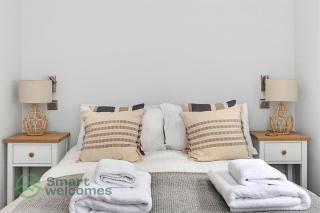 No5 - Bovisand Harbour by Smart Welcomes - 2