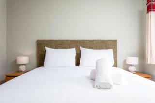 Westshore Retreat - Donnini Apartments - 3