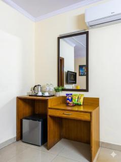 Hotel Ashoka International 10-Min walk From Karol Bagh Metro Station - 2