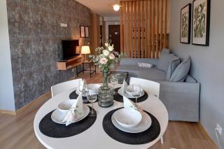 Triventi Śnieżka View Apartment z Garażem i Słonecznym Balkonem - 4