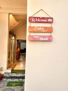 Om Shanti Home Stay - 9