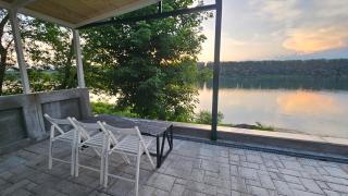 VRHouse Vorbis River House - 0