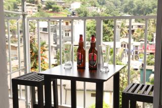 Velmora Hotel Kandy - 1