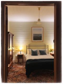 Waterfront Casilda House - 3 Bedrooms with Ensuites - Dunalley - 2