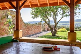 Hollins Farmhouse - 8