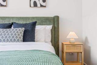 Family Retreat - Free Secure Car Park, Garden City Westfield Shopping, Restaurants - Brisbane - 1