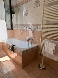 Da Giorgio-B&B con parcheggio gratuito recintato - 1