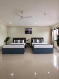 Hotel Regal Residency - 1