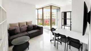 2 room Apartment with AC, Vienna Gate 4 - 8