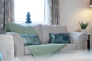 Relaxing 2BR in Billy Row WiFi by Stay With Us - 2