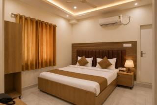 Hotel Vaarahi Chanda Nagar, Near Hitech City - 0