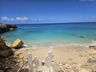 Ocean View Apartment with Own Private Gym Sauna & Plunge Pool - 4