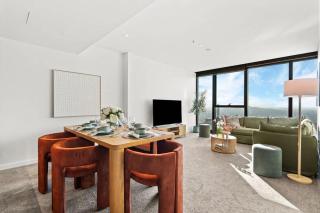 Skytower Apartments - 81st Floor, City & River Views, Free Car Parking - 6