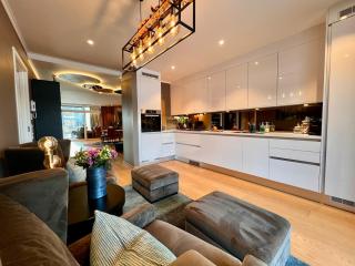 lovely apartment with beautiful sea views and just hundred meters from the ocean - 8