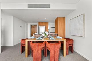 Skytower Apartments - 81st Floor, City & River Views, Free Car Parking - Brisbane - 8